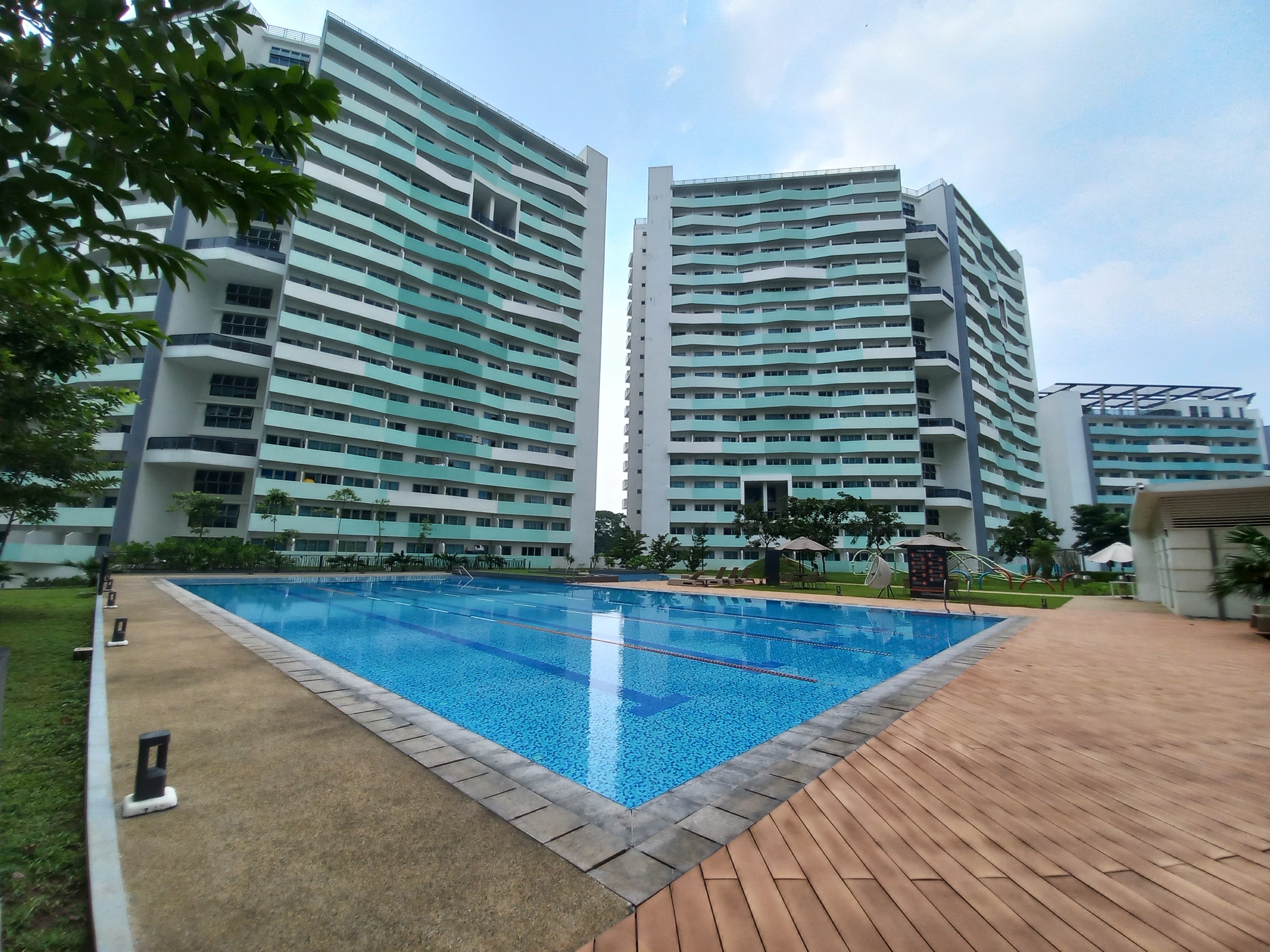 FOR SALE: 1BR UNIT at The Residences Commonwealth, Quezon City