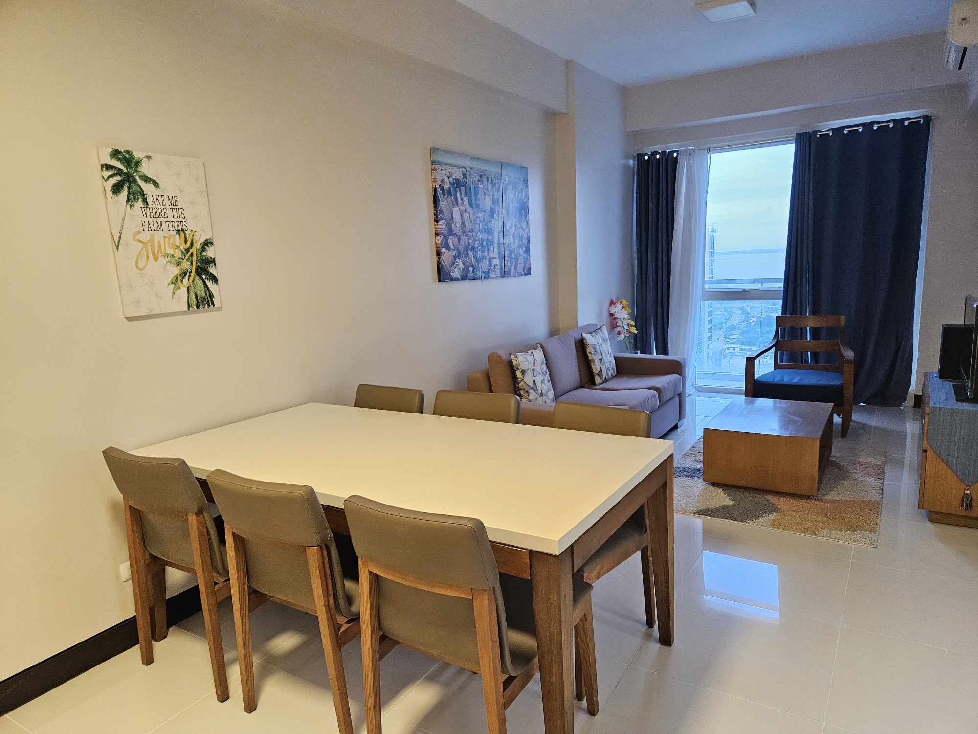 FOR SALE: Fully Furnished 2 Bedroom Unit with Balcony at 8 Newtown Boulevard
